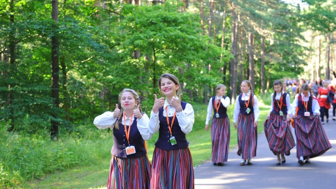 12. jūlijā sāksies Latvijas skolu jaunatnes dziesmu un deju svētku norišu #dziedundejo2021 pirmais notikums “Saulesvija”