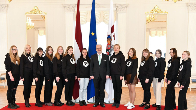 Future Heroes komanda viesojas Rīgas pilī