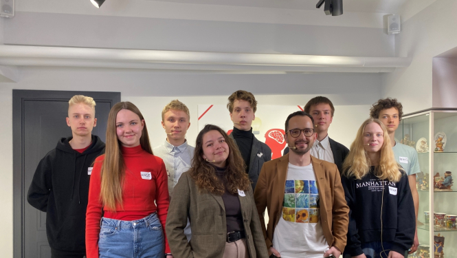 Erudīcijas konkurss Es zinu visu pusfināls