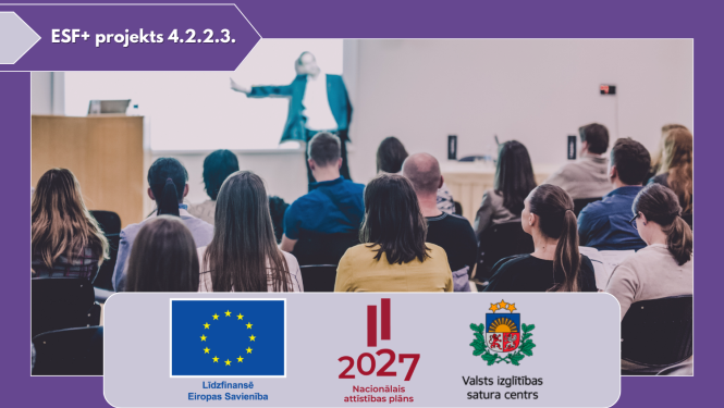 Skolēni sēž konferenču telpā un klausās lektoru. ESF+ projekts 4.2.2.3.