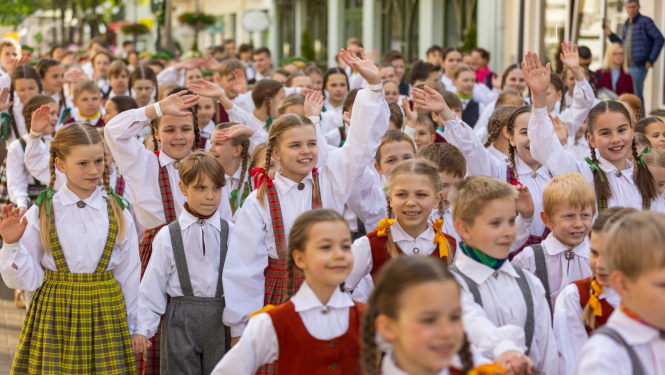 Latvju bērni danci veda 2023