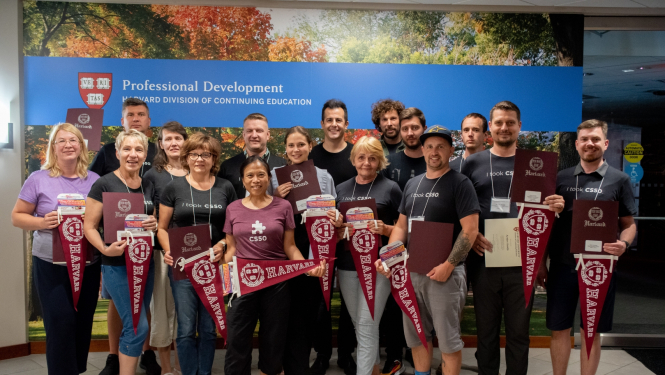 Hārvarda Universitātes mācības Latvijas skolotājiem